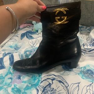 Gucci boots size 38